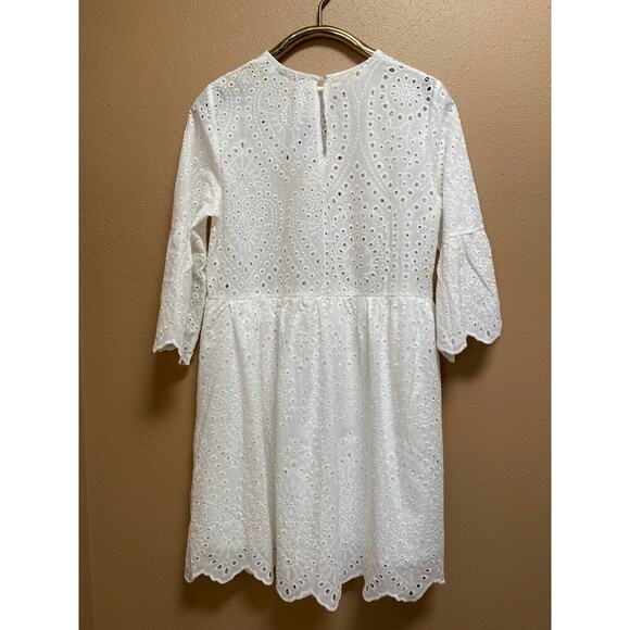 Pippidip Dress Eyelet Lace Mini Dress Scalloped Hemline and Sleeves size Medium - Picture 3 of 11